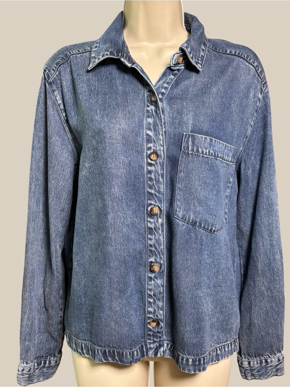 JANE + DELANCEY Blue Denim Button Down Shirt Boxy Blouse Soft Long Sleeve SZ L